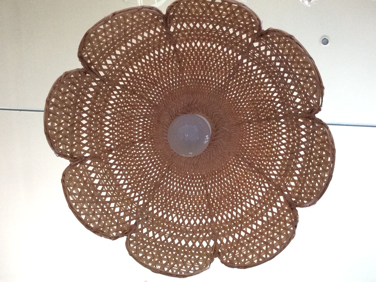 Wicker pendant shape vintage flower