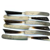 Lot de 6 couteaux de table ancien en corne et en acier signé linder
