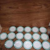 Set of 8 KIFO L'Amandinoise flat plates with green leaf decor