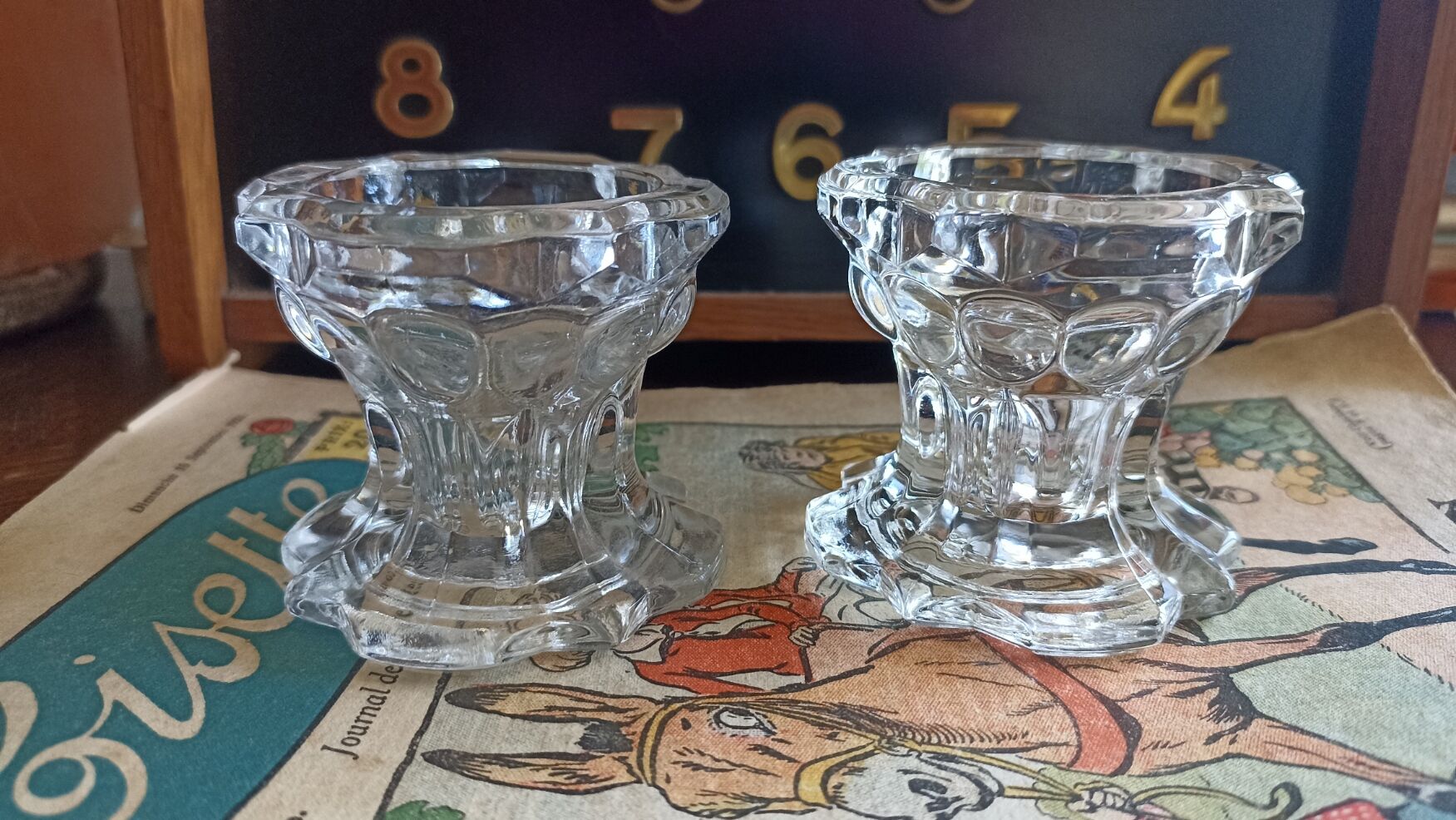 Pair of VMC candle holders in thick glass - Reims