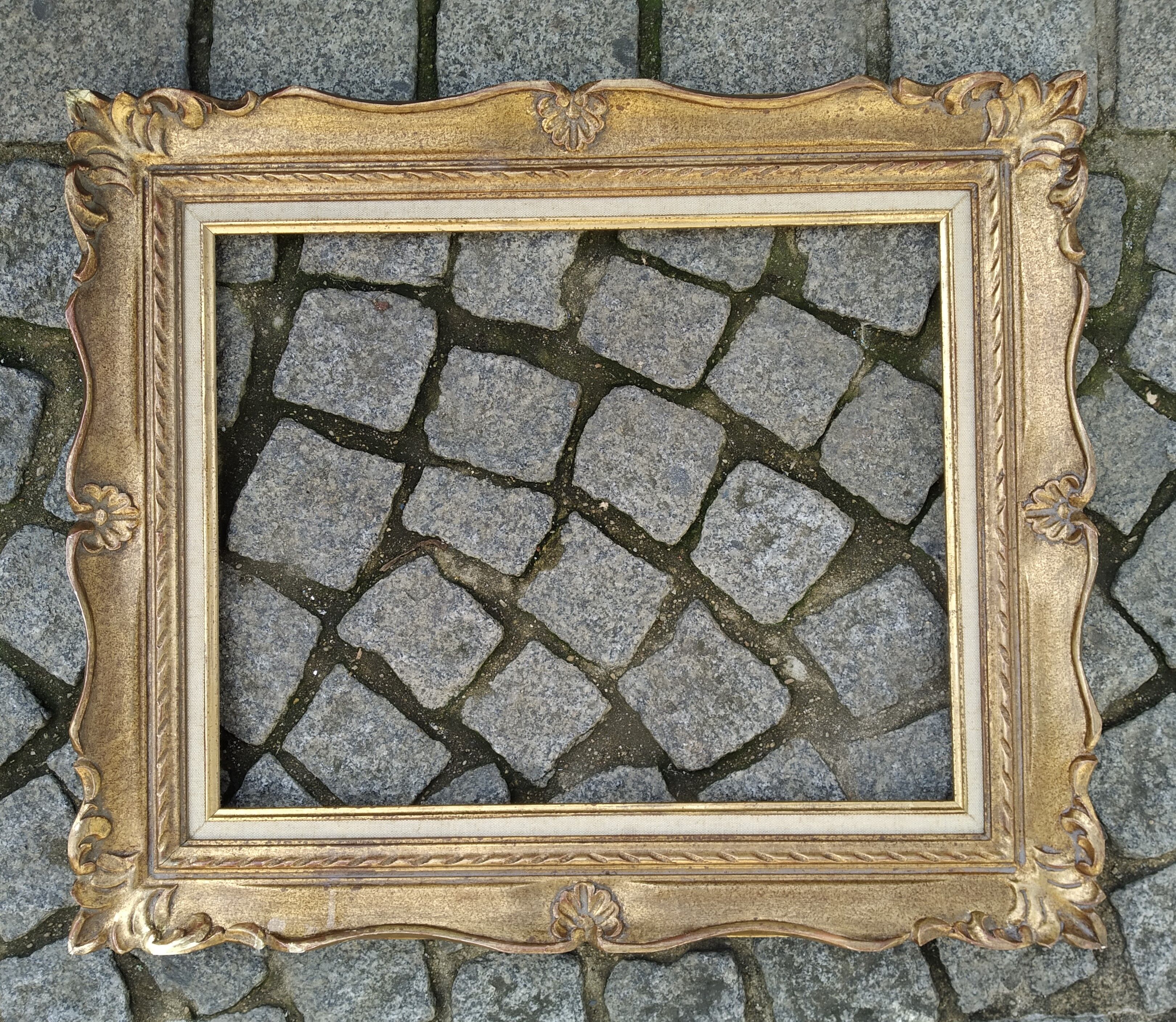 Gilded montparnasse frame