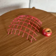 Coupe à fruits métal rouge fuchsia Trådig IKEA Ehlén Johansson