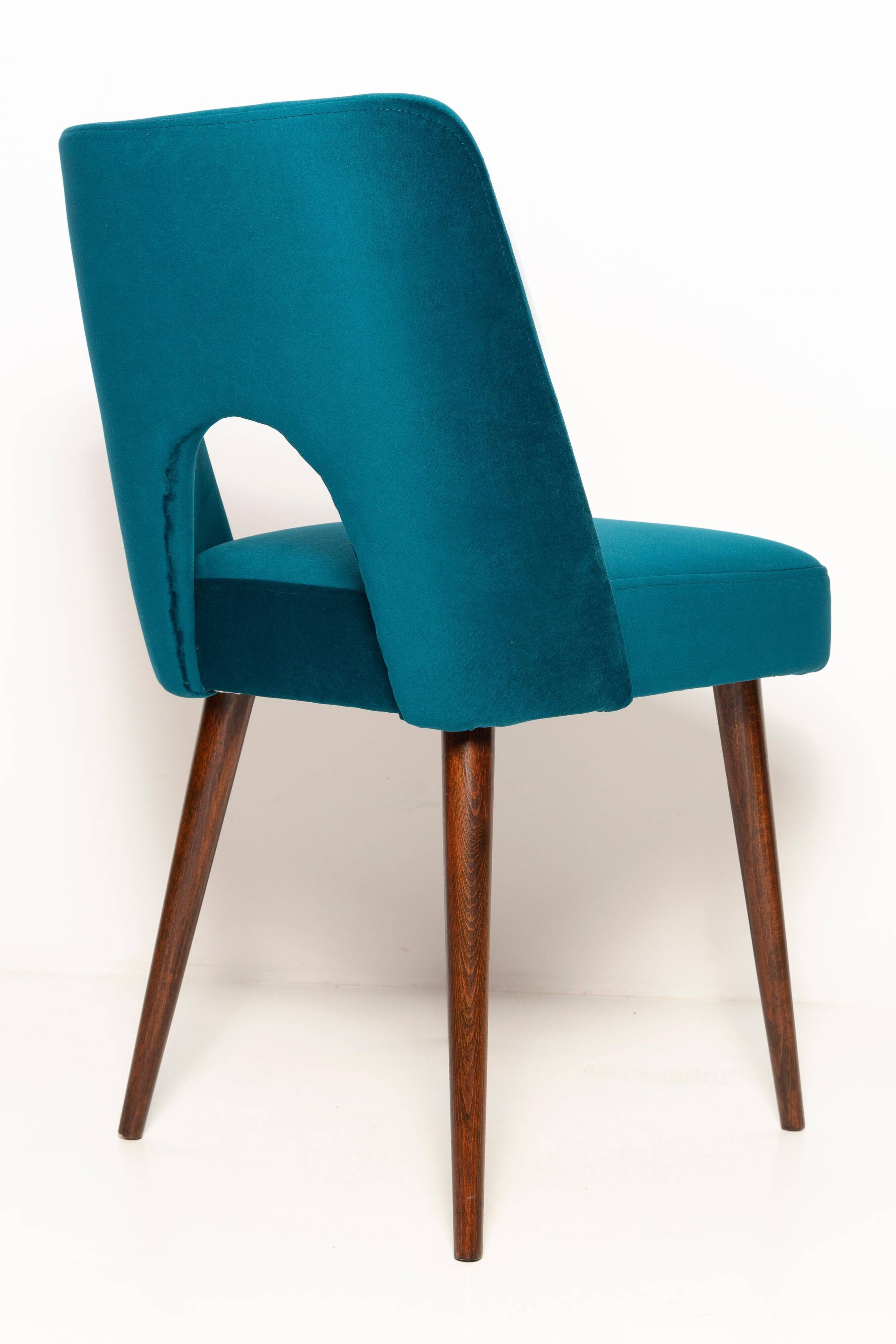 Chaise 'Shell' en Velours Vert Émeraude Milieu du Siècle, Europe, 1960s