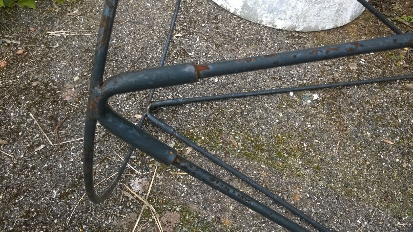 Conical gardener by Eternit 1950