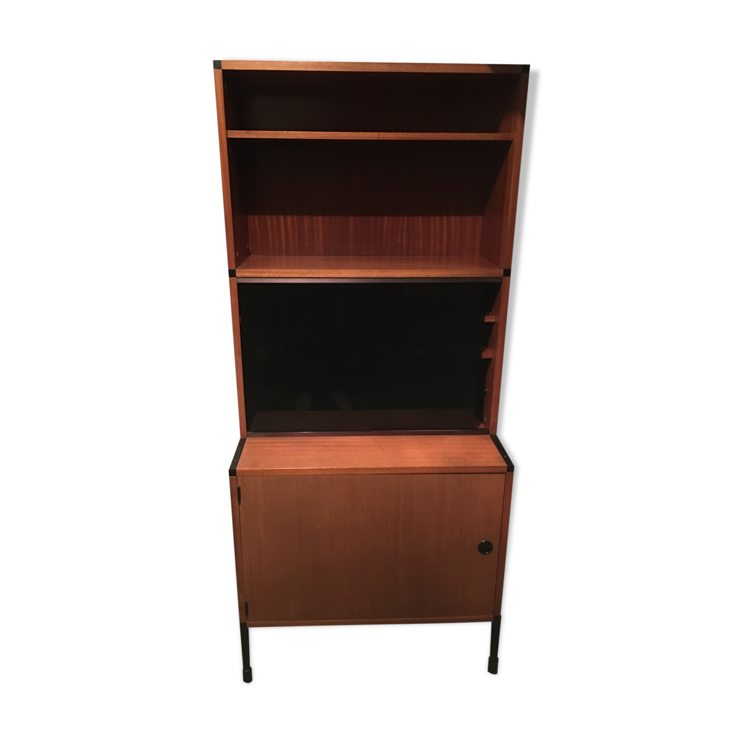 Furniture showcase Minvielle library