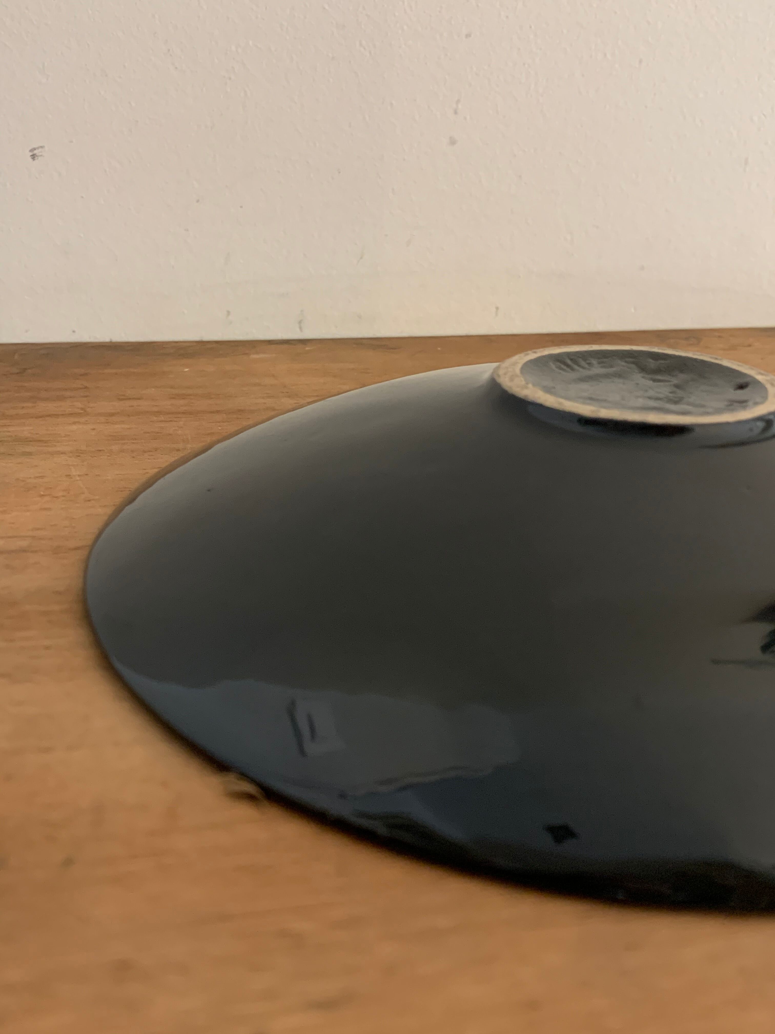 Empty Djinn enamelled black ceramic pockets, helicopter aviation theme