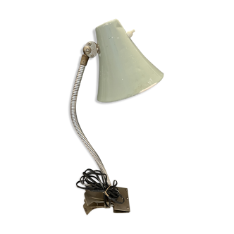 Desk lamp