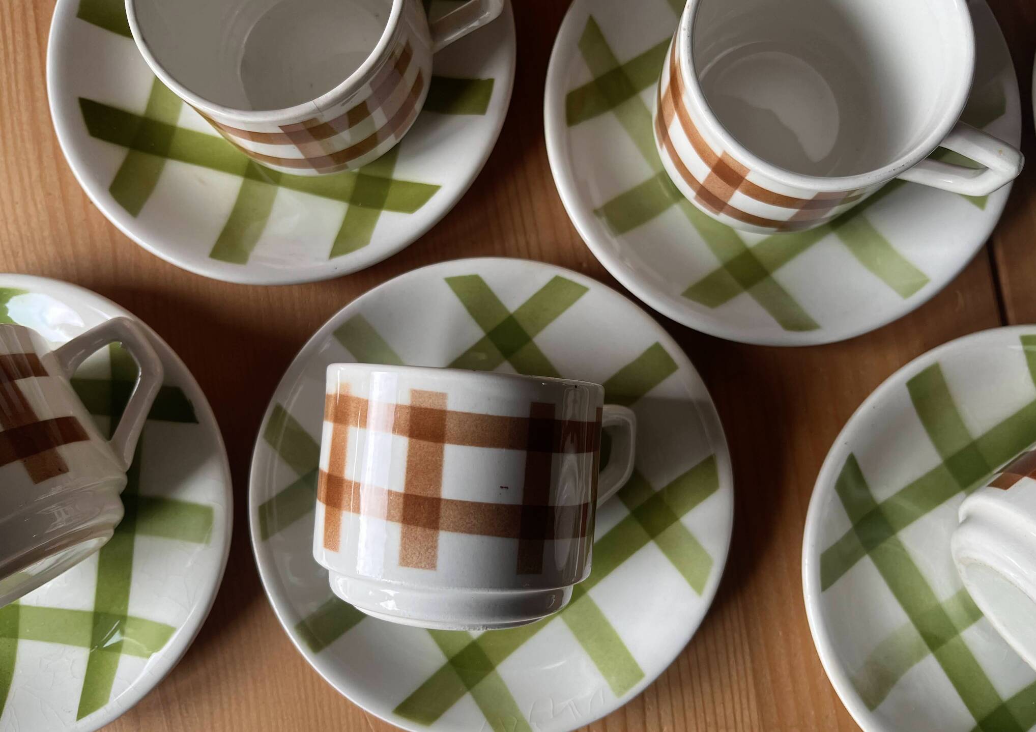 6 Scottish coffee or tea cups Moulin des Loups