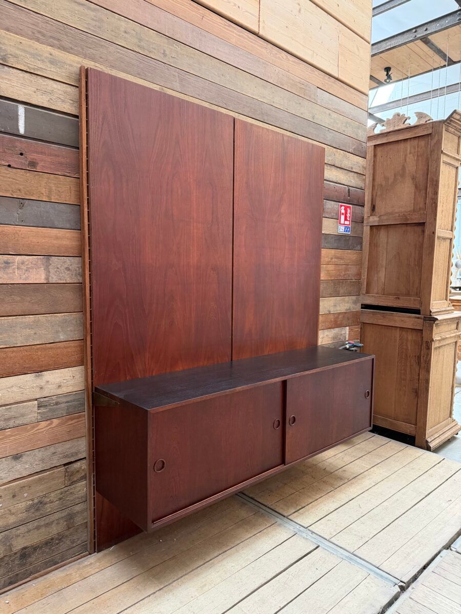 1960s Scandinavian style shelf