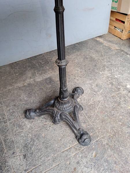 80cm marble bistro table / pedestal table
