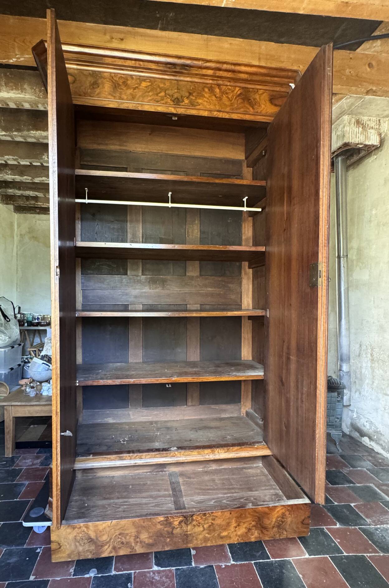Antique Louis-Philippe wardrobe in walnut burl