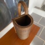 Vintage rattan umbrella door