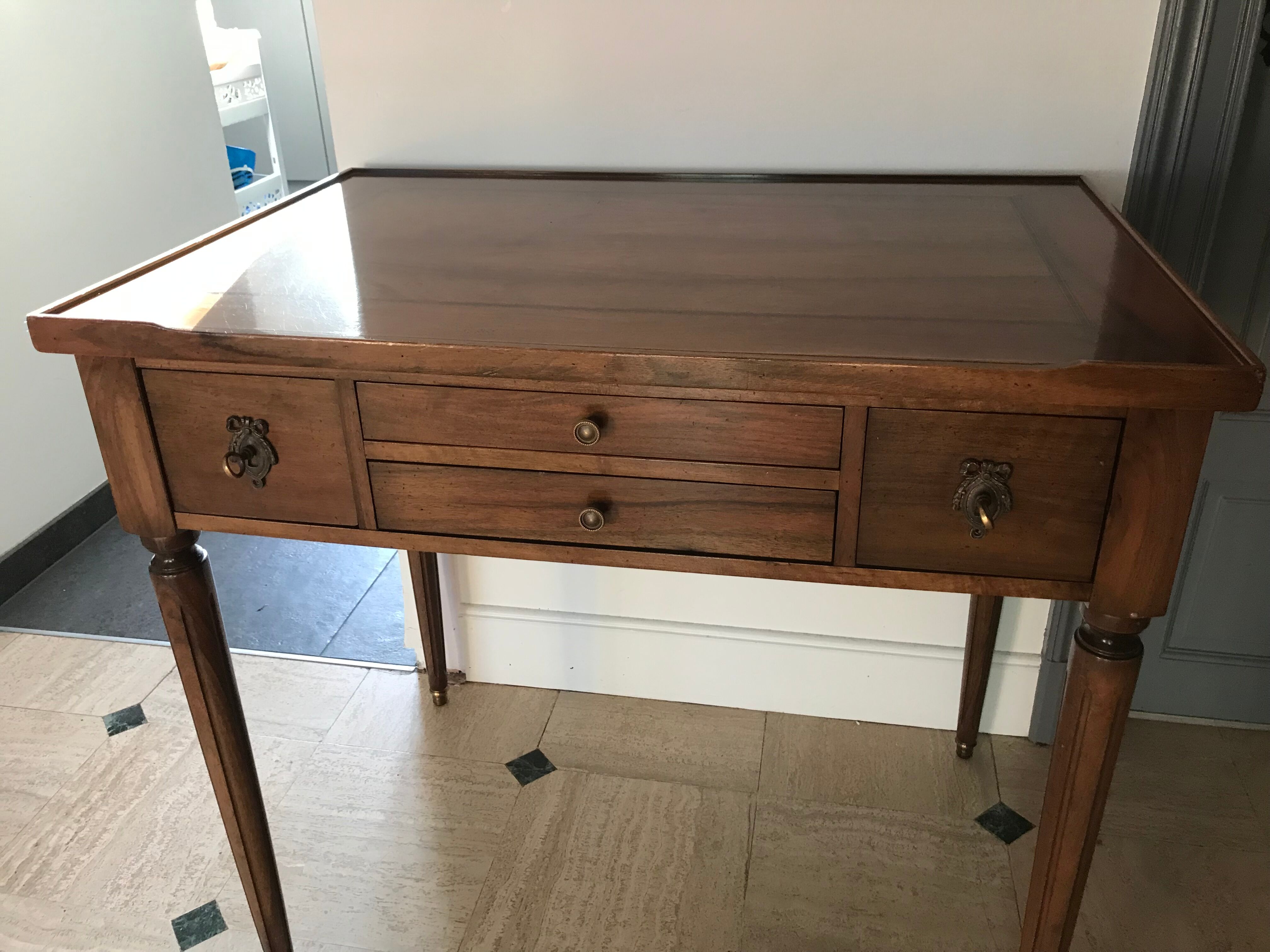 Desk