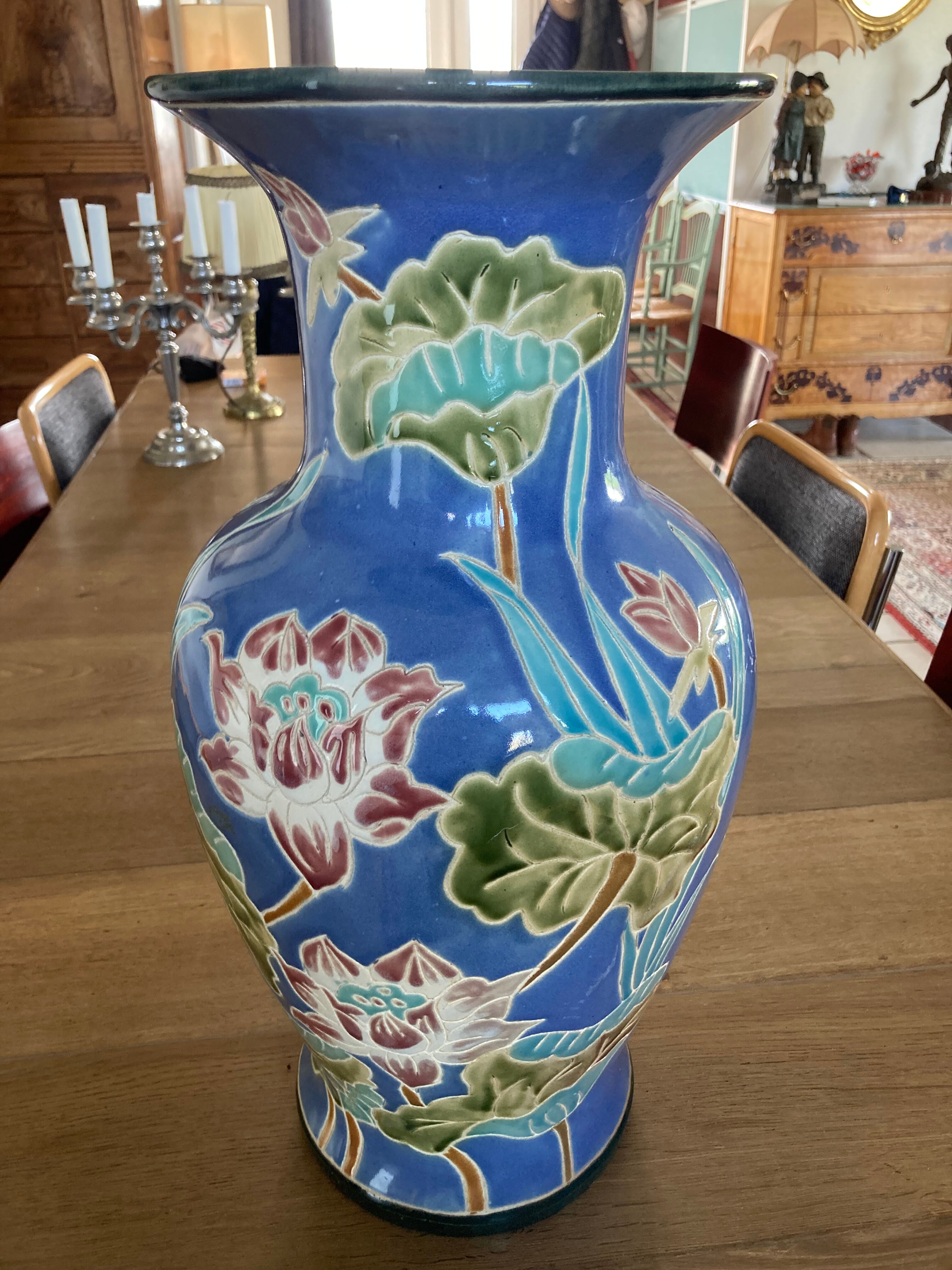 Ceramic vase