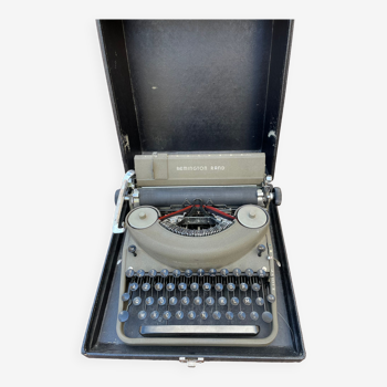 Ancienne machine à écrire remington noiseless model 7