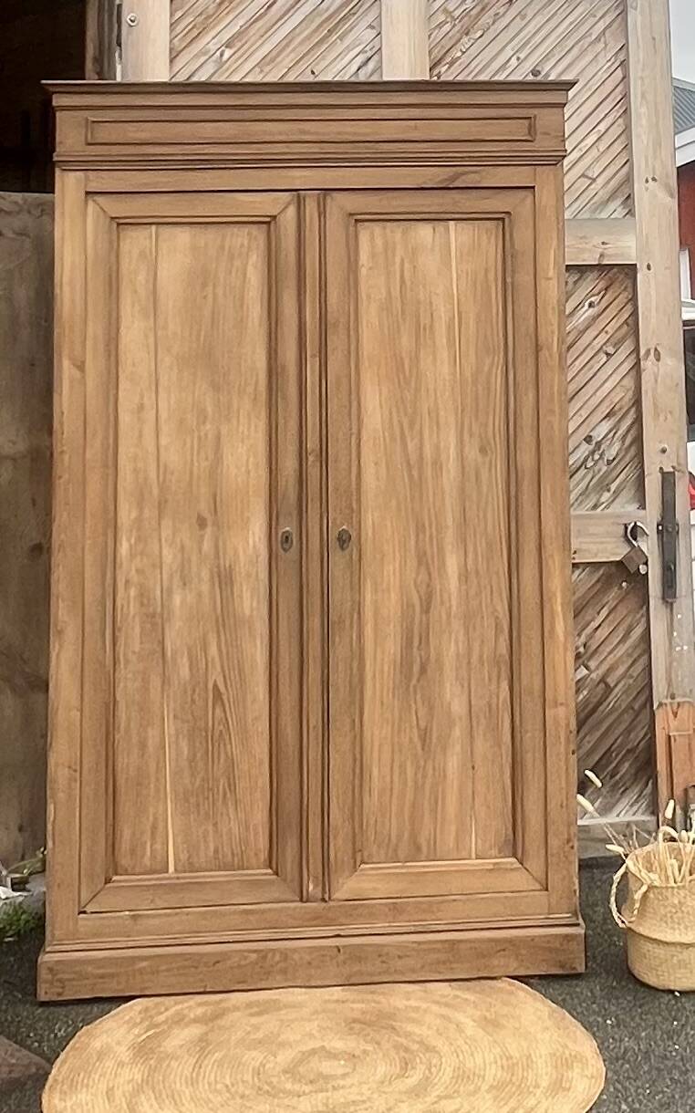 Antique wardrobe in raw solid oak