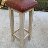 Square high bar stools in solid wood with burgundy leather 83cm