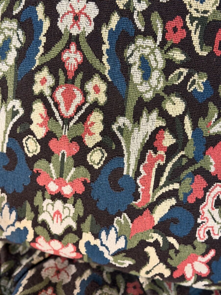 Occasional chair, trimmings and small stitches by Jacques Garcia
