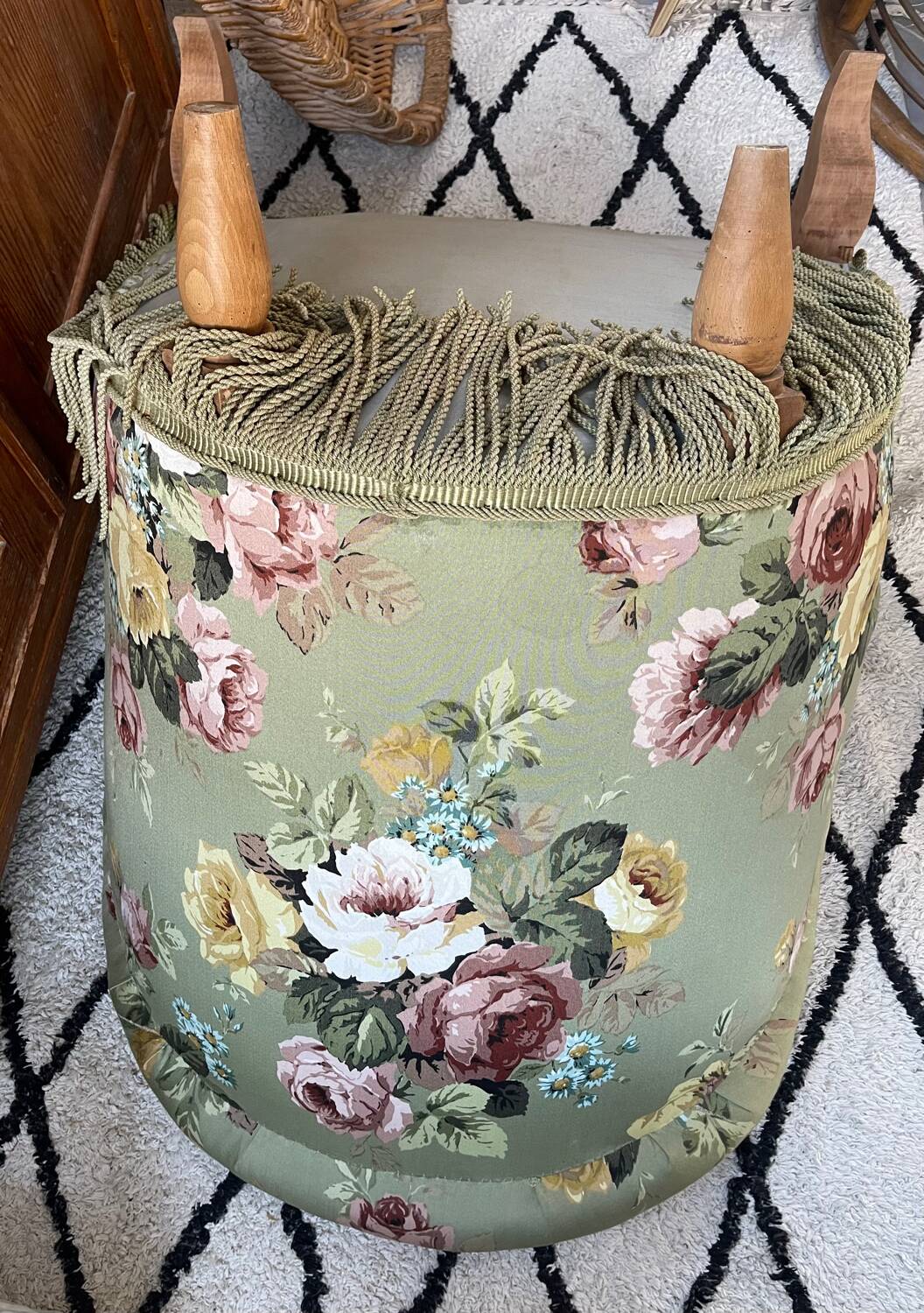 Napoleon III toad armchair