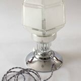 Art Deco lamp with faceted glass