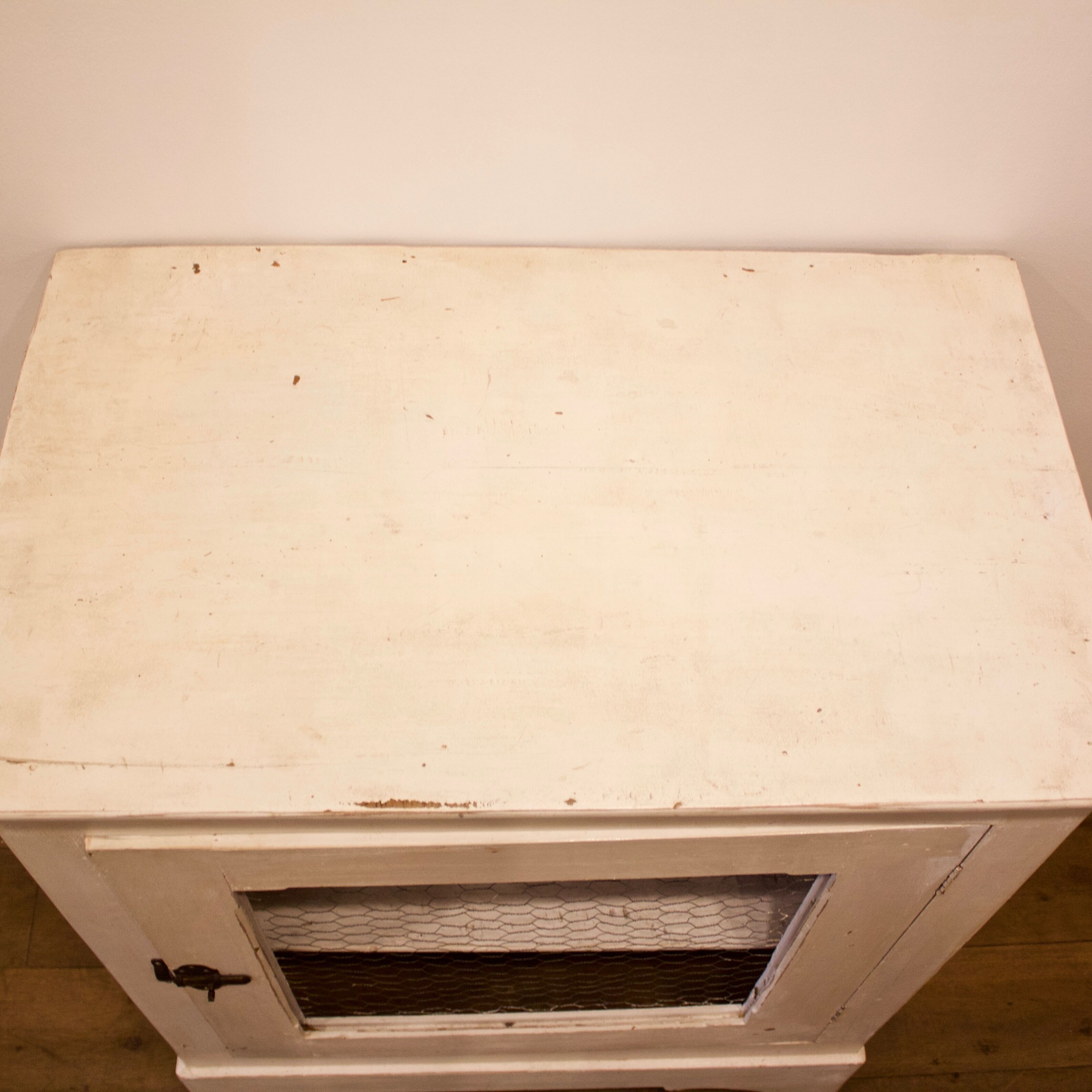 1940's kitchen cabinet