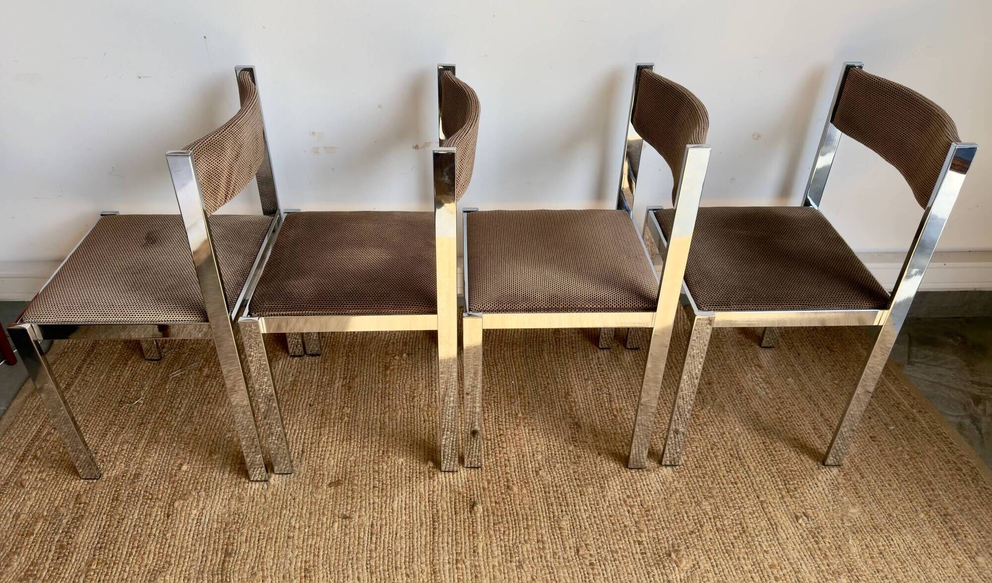 Suite de 4 chaises Sigma vintage en chrome et velours – design années 70