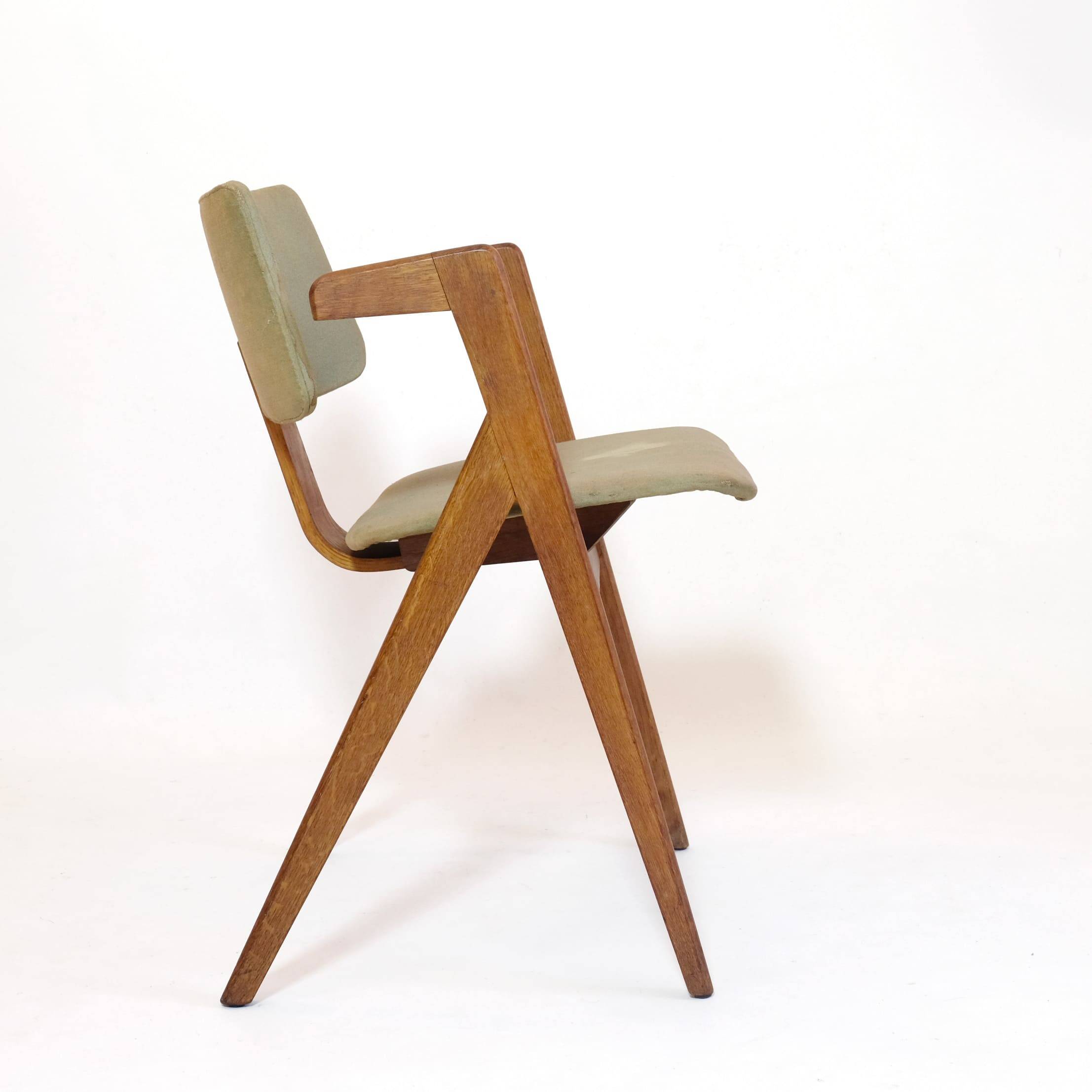Hillestak chair by Lucienne & Robin Day from the 1950s.