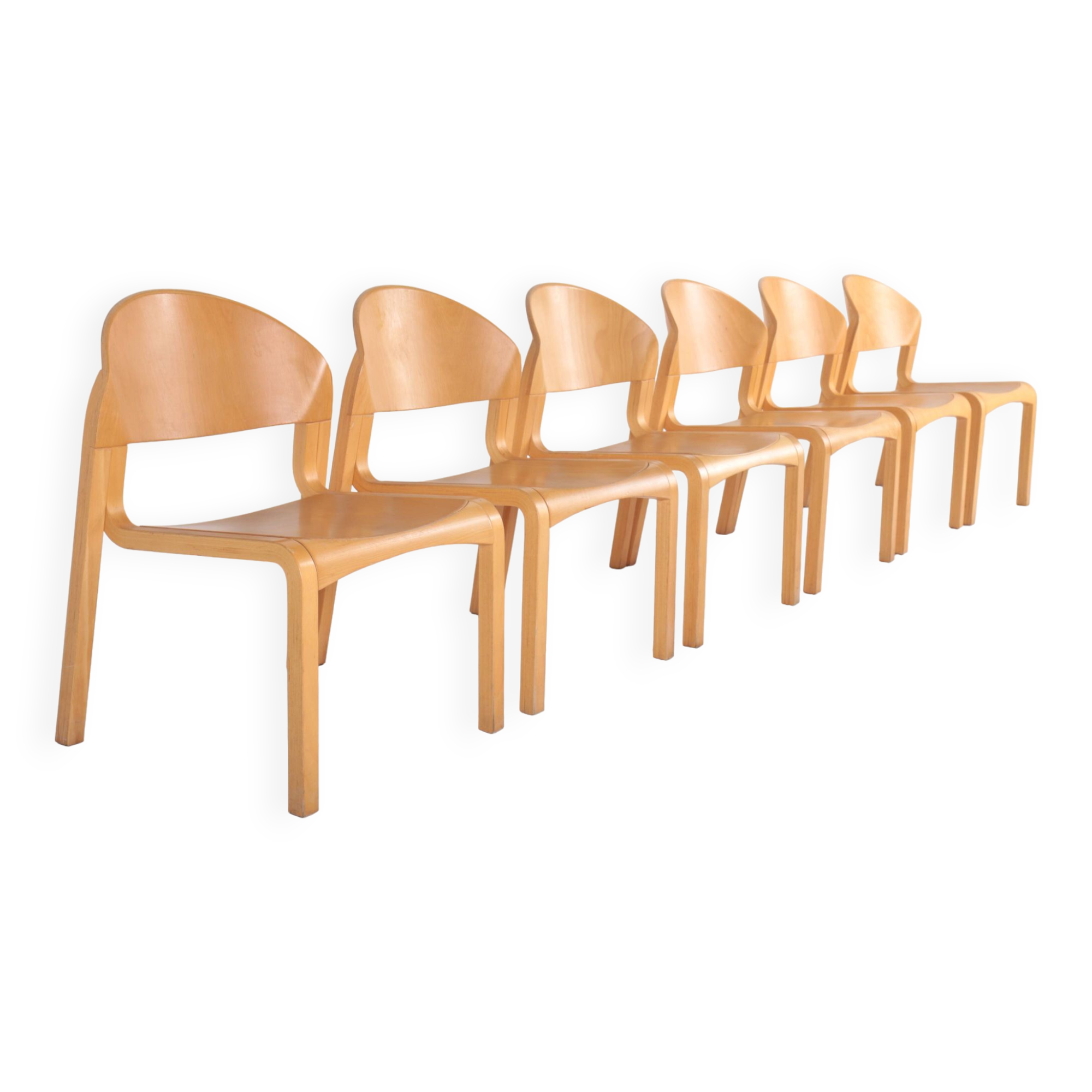 Set of 6 vintage chairs in thermoformed wood