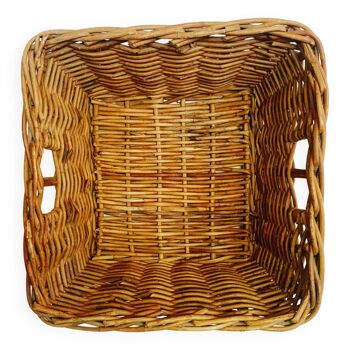 Vintage wicker basket