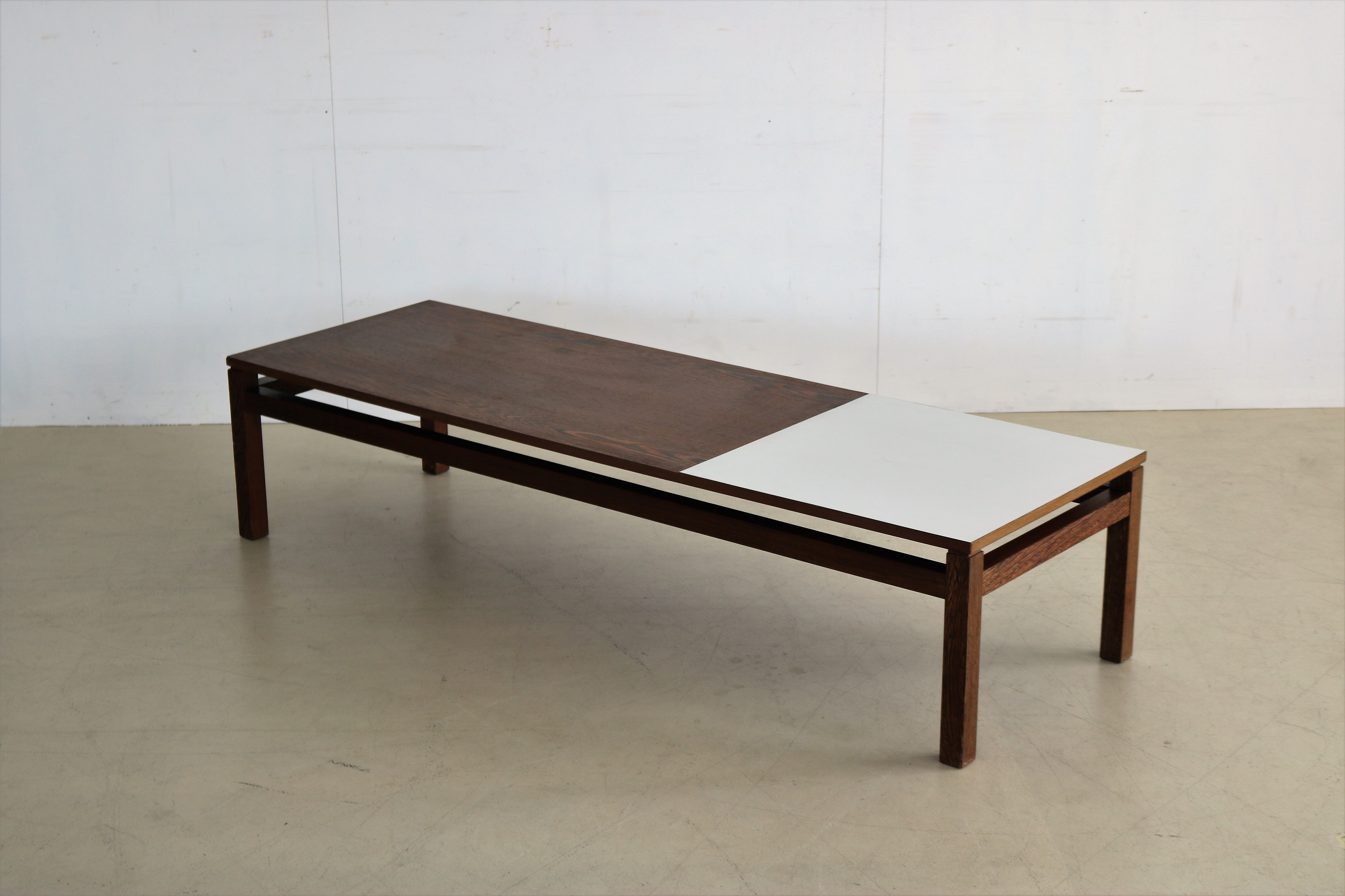 Table basse Kho Liang
