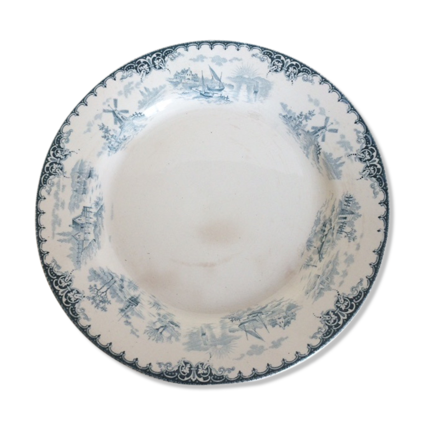 Plat rond en faïence