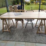 Dining room table