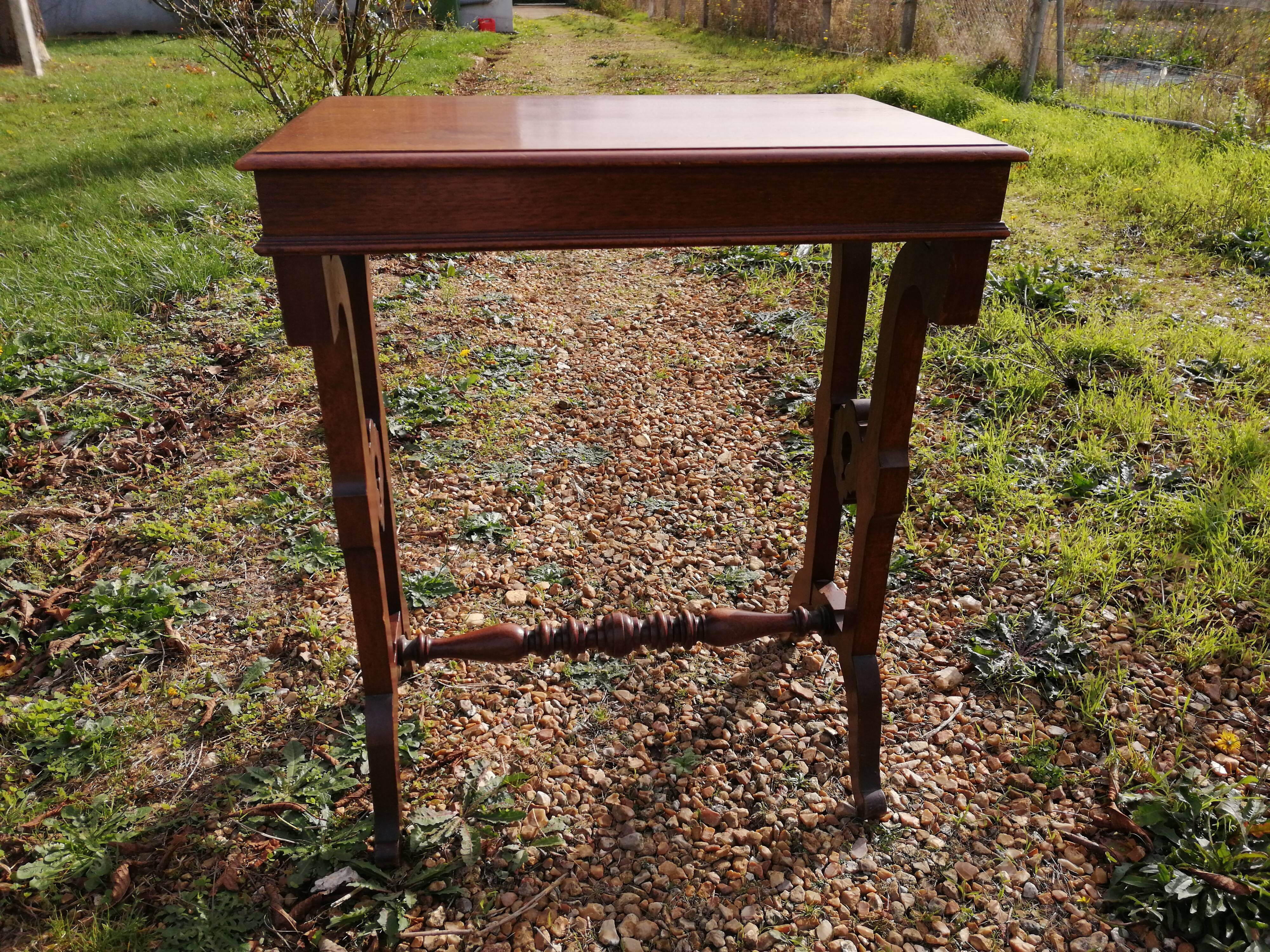 Console table