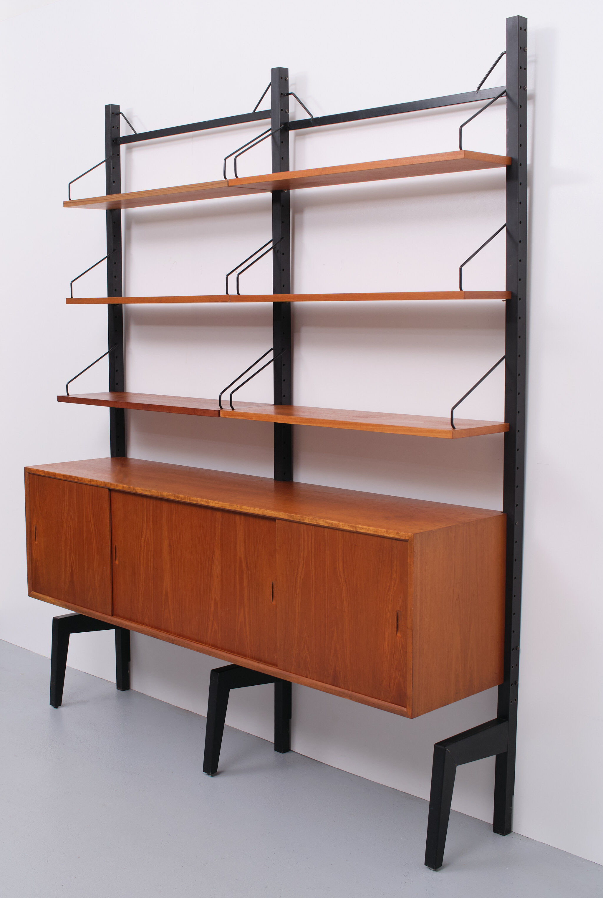 Poul Cadovius Royal Wall System Free Standing 1958 Denmark