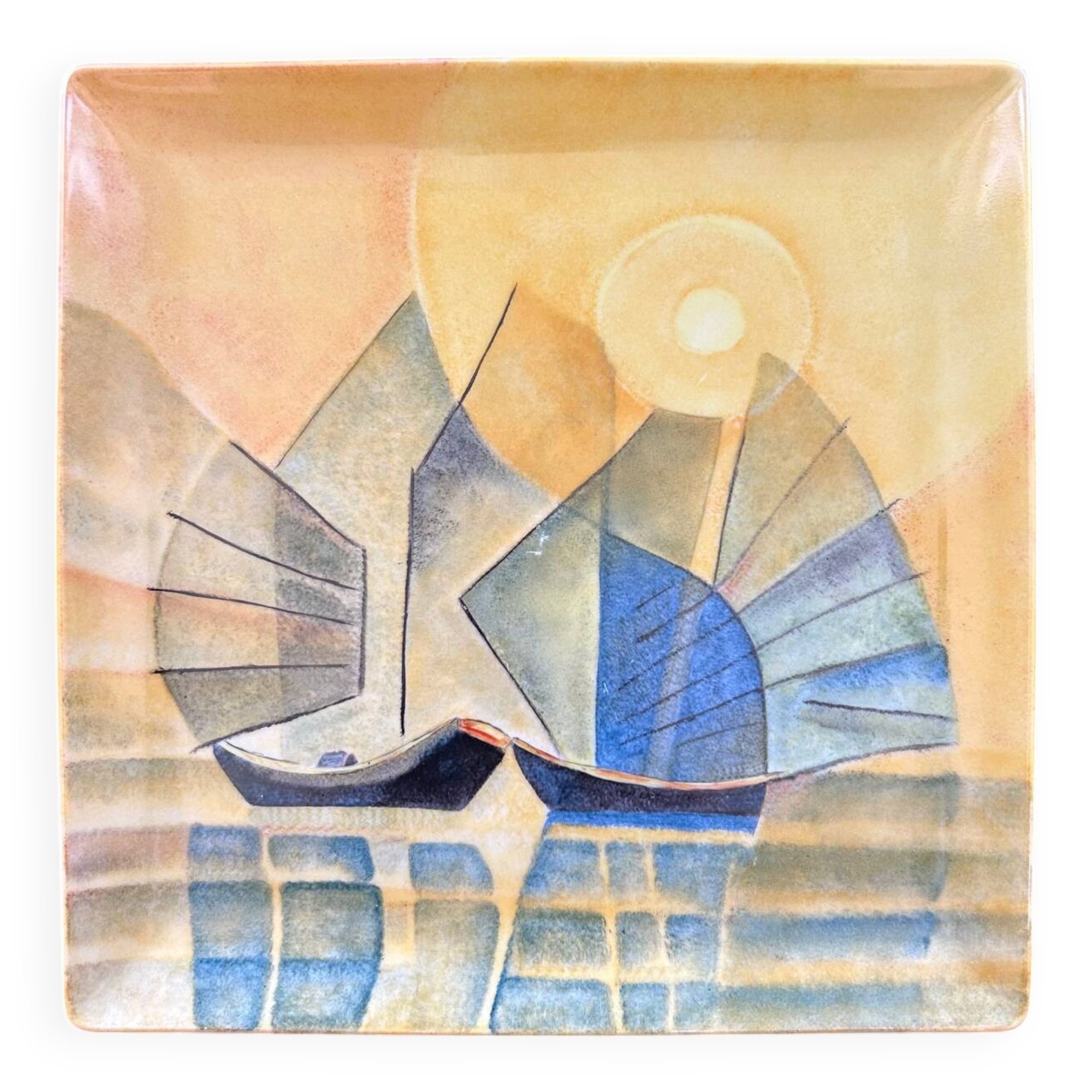 Square dish with junk decoration