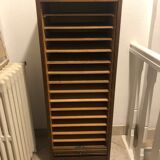 Storage cabinet