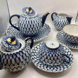 Service à thé russe en porcelaine Lomonosov en filet de Cobalt