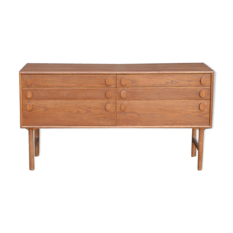 Commode en chêne par Meredew