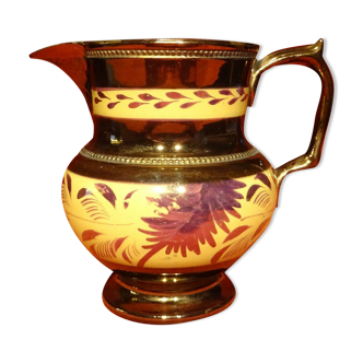 Old pitcher pitcher milk pot in Jersey ridge purple yellow gold