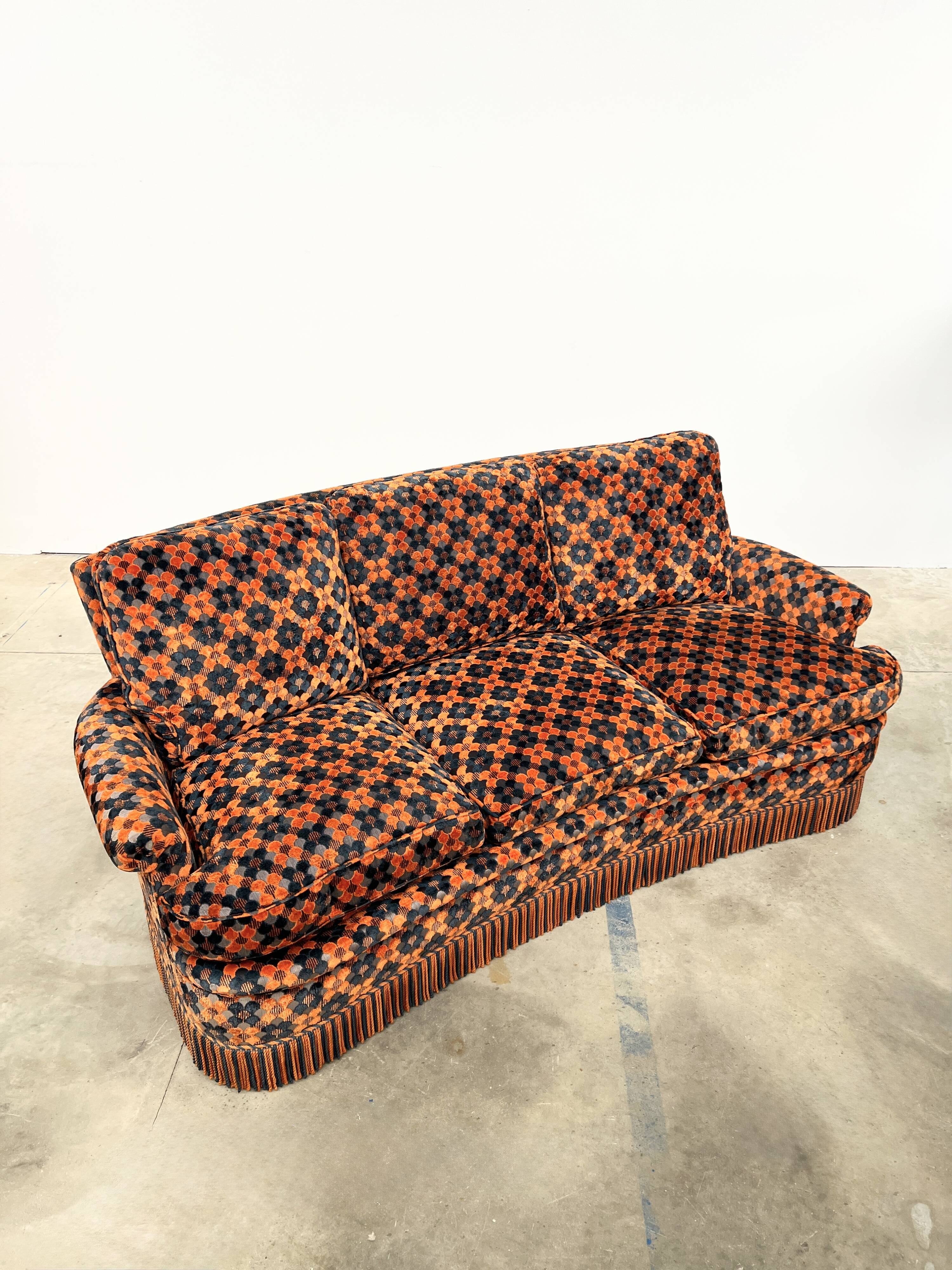 "Maximalist" 3-Seater Sofa 70s – Carved Velvet & Feathers