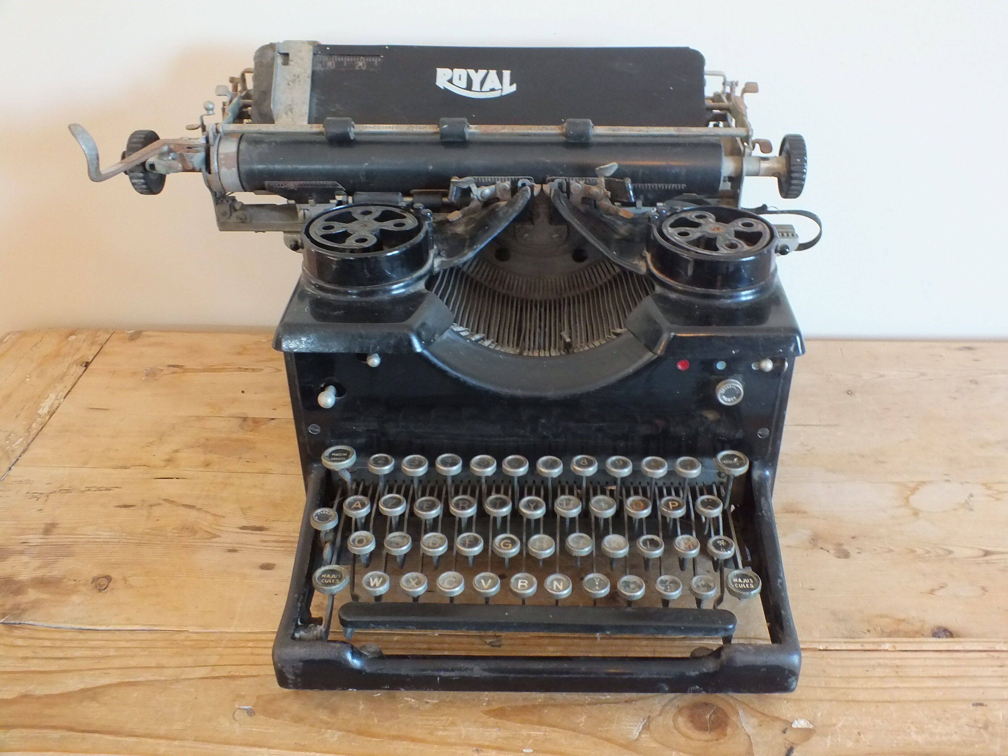 Old Royal USA typewriter circa 1925