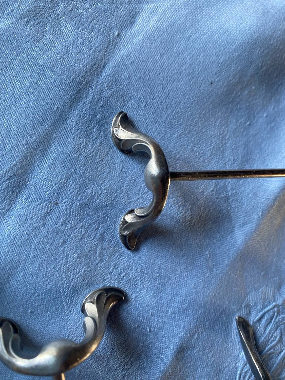 6 porte-couteaux anciens en métal argenté