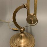 Adjustable table lamp