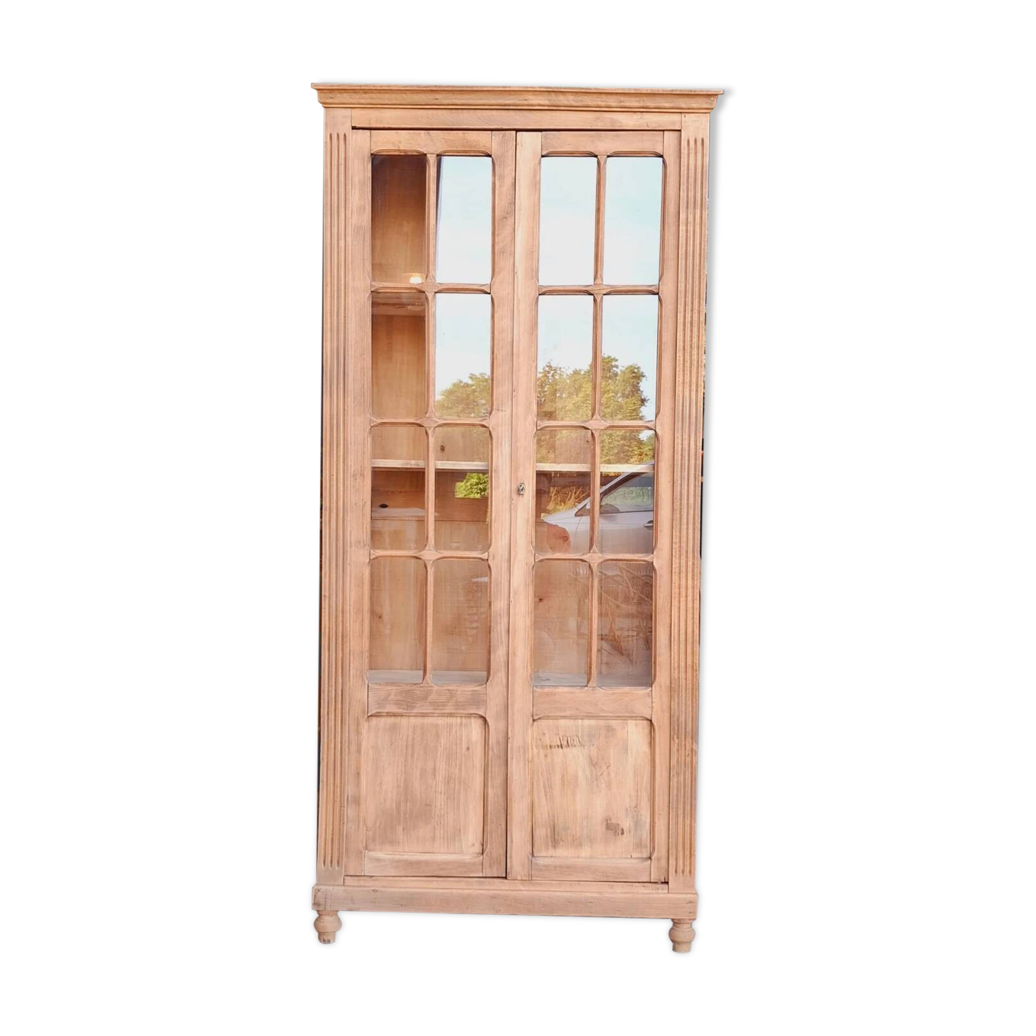 Vitrine ancienne