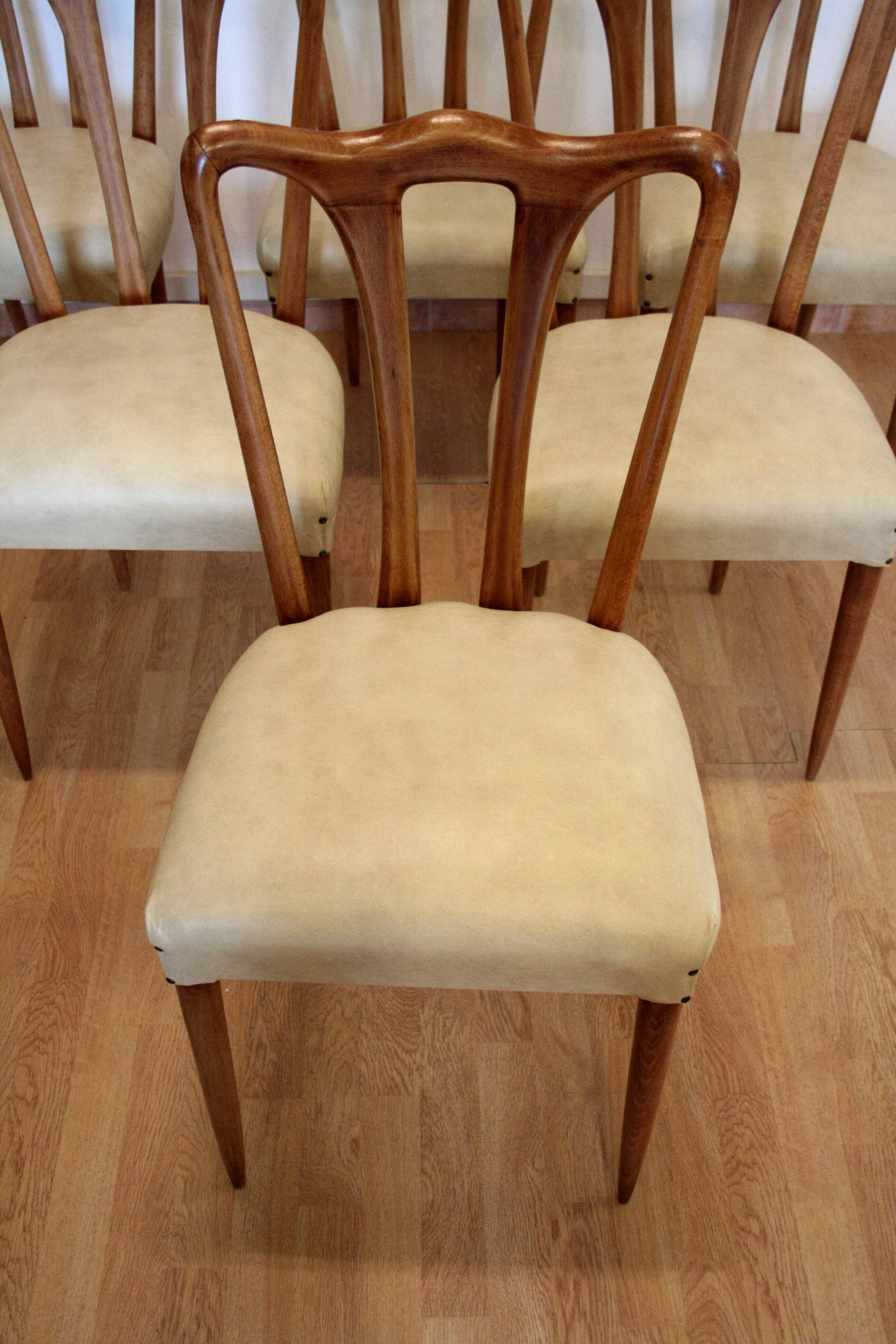 Set of 6 mid-century modern chairs, Italy, 1960s