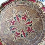Florentine tray in gilded patinated wood