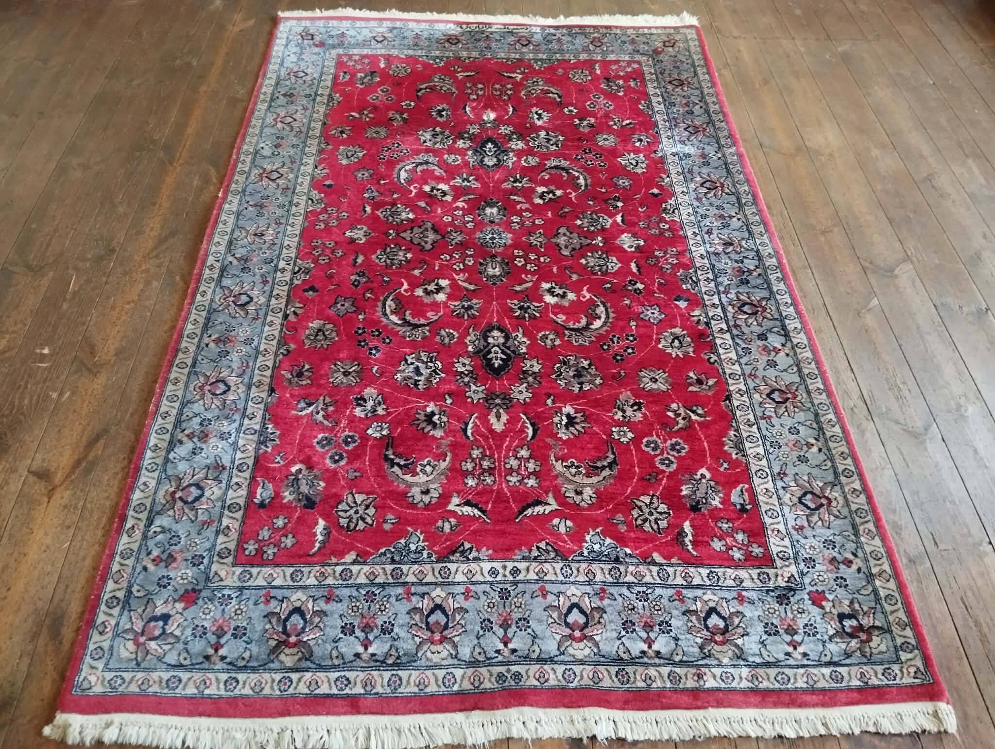 handmade Pakistani Punjab rug 200x126cm