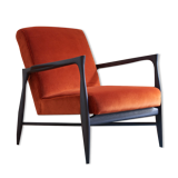 Floating Velvet Armchair Fox Red Edition