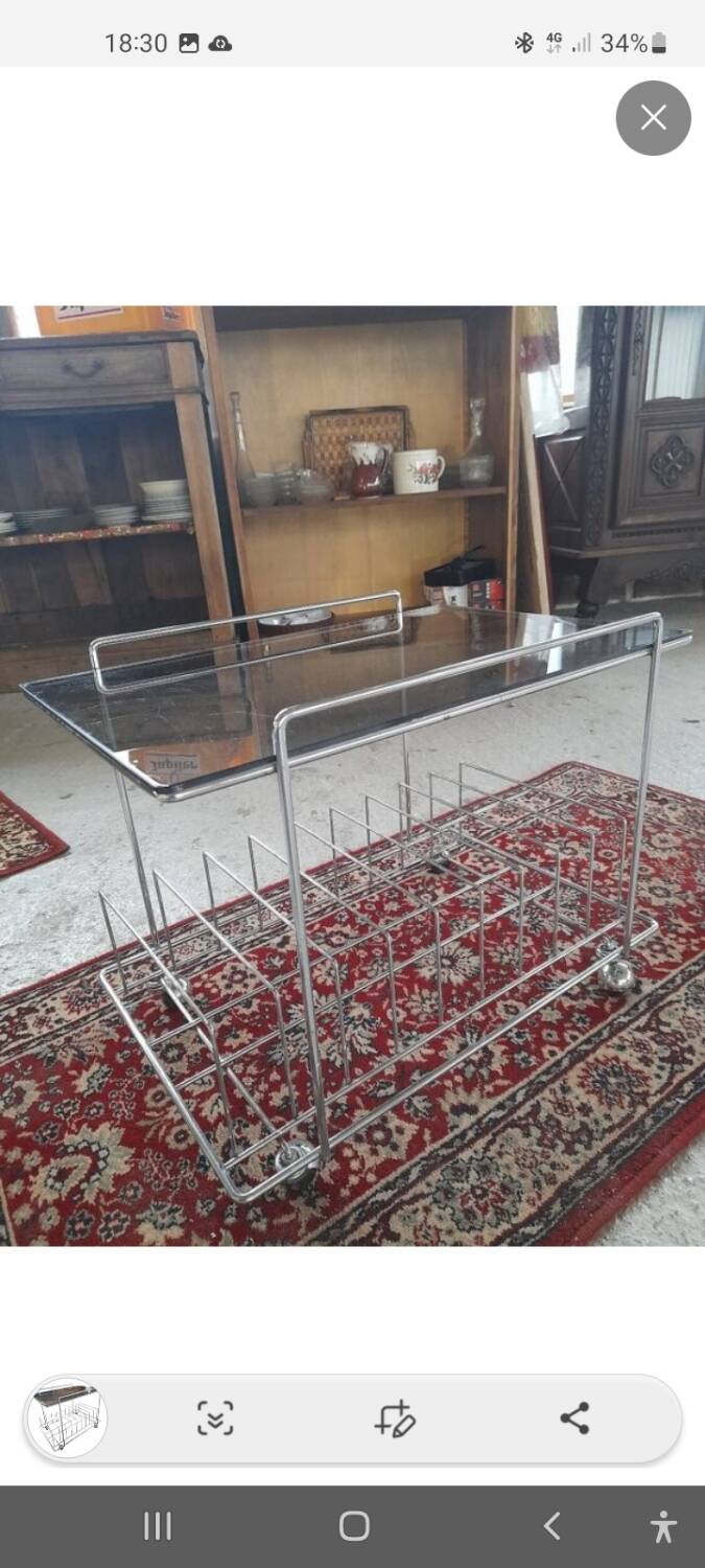 Vinyl serving trolley