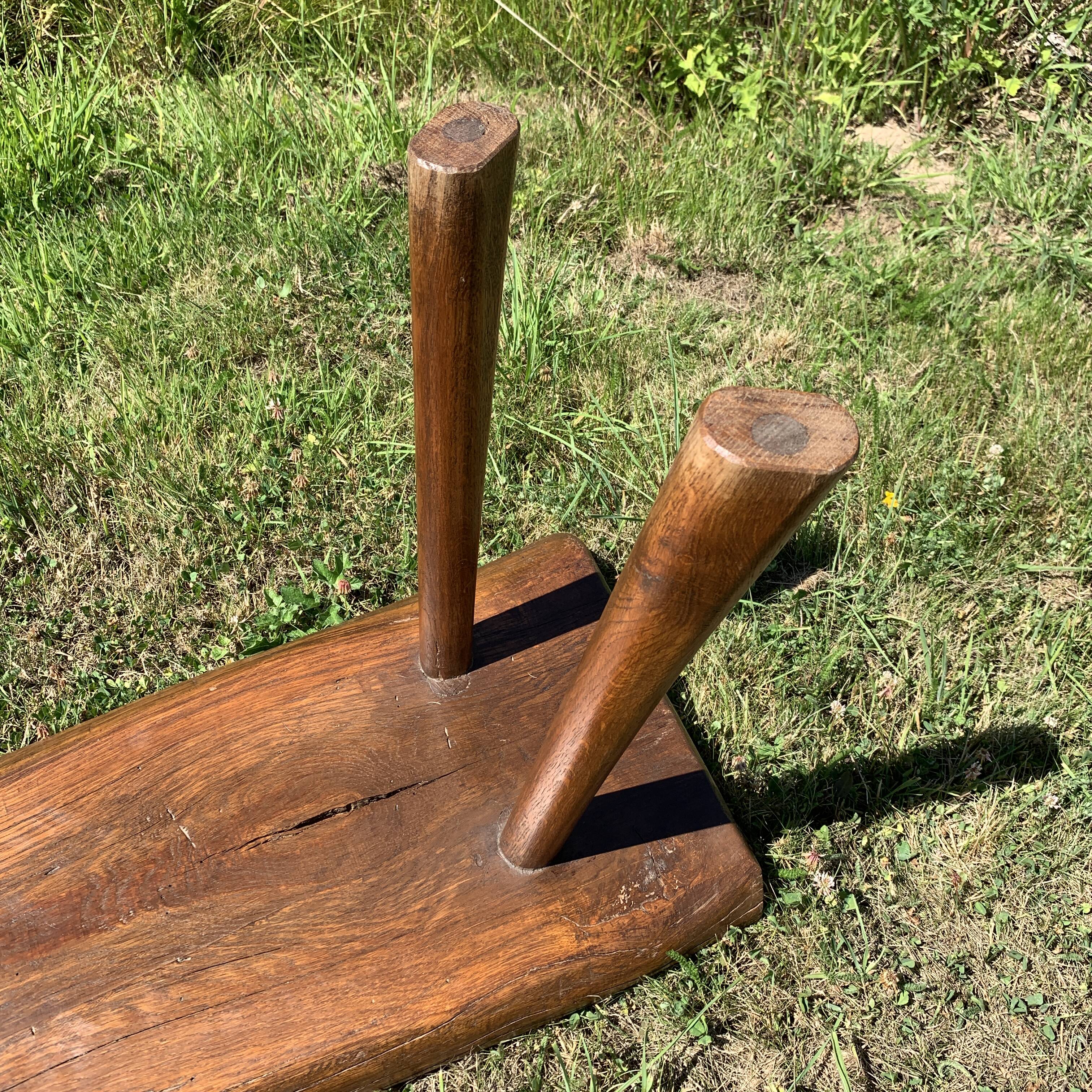 Tripod bench in brutalist oak